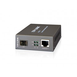 Гигабитный Ethernet медиаконвертер MC220L